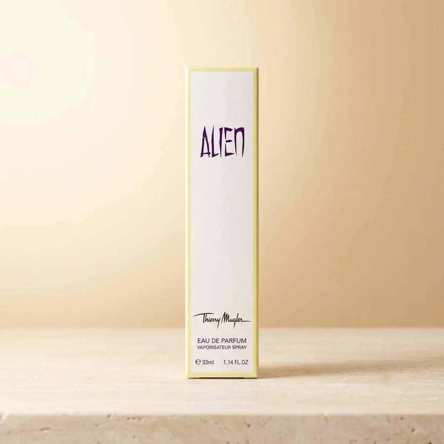 Alien — inspiré de Mugler